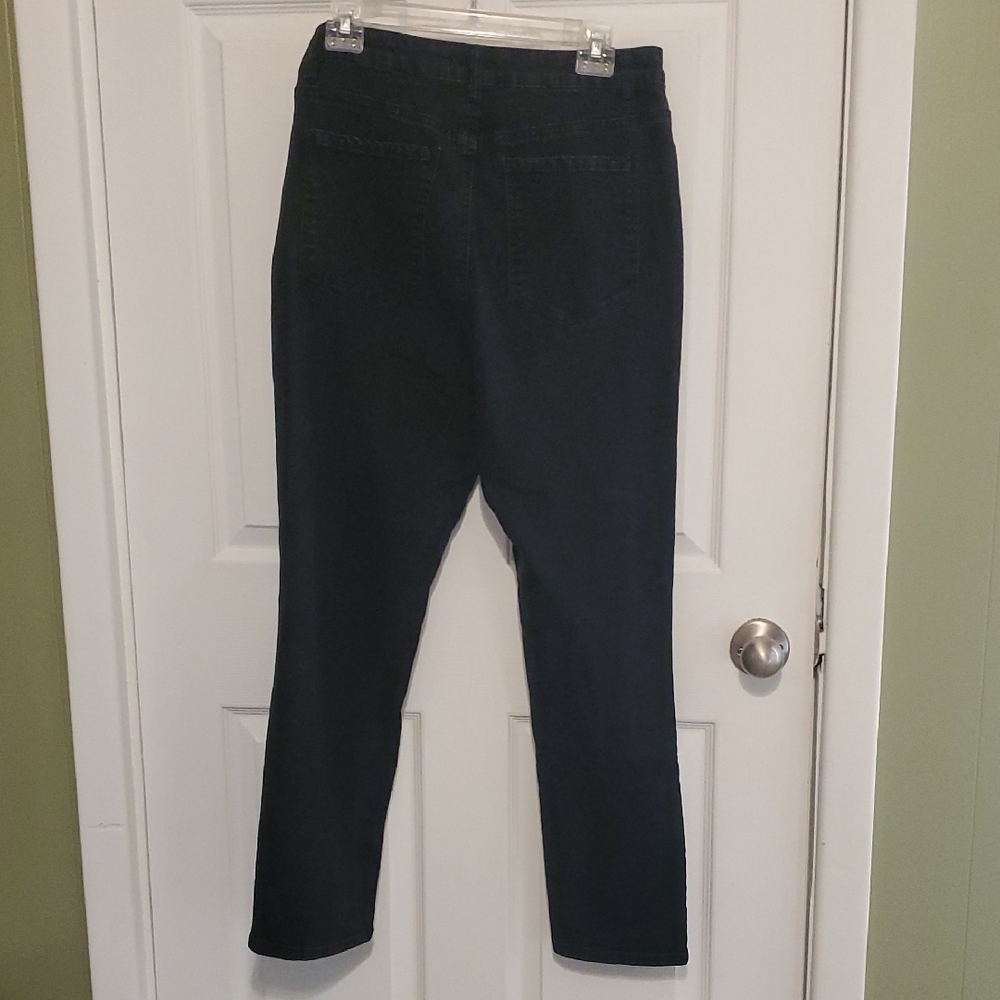Casual Women's Black Jeans - Picture 3 of 5